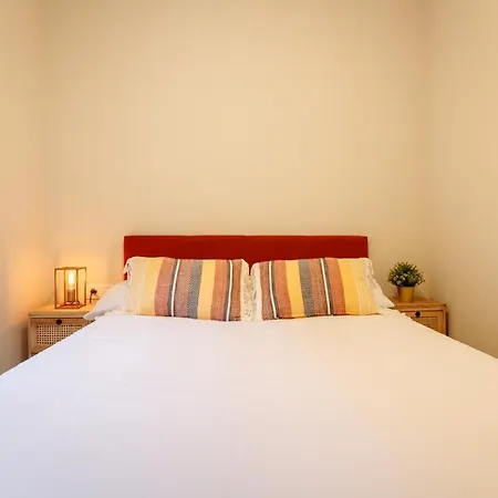 Paseo Del Arenal En El Casco Viejo * Бильбао