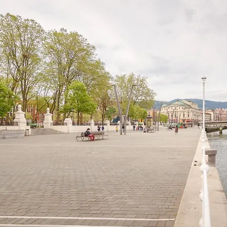 Διαμέρισμα Paseo Del Arenal En El Casco Viejo *