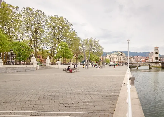 Апартаменты Paseo Del Arenal En El Casco Viejo *